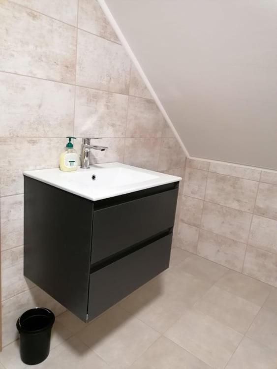 Blatnikov Hram Hotel Dvor Екстериор снимка