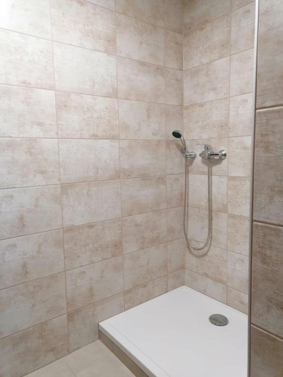Blatnikov Hram Hotel Dvor Екстериор снимка