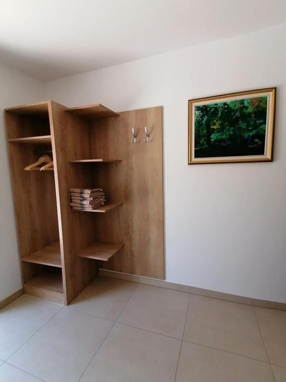Blatnikov Hram Hotel Dvor Екстериор снимка