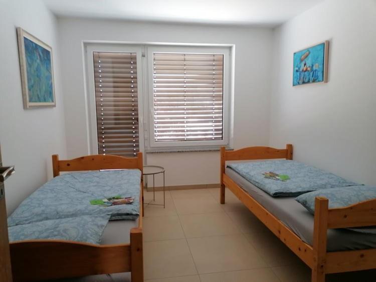 Blatnikov Hram Hotel Dvor Екстериор снимка