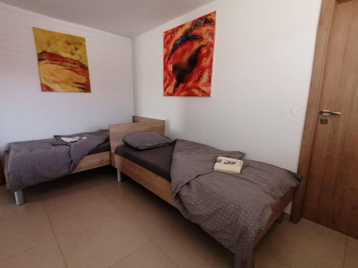 Blatnikov Hram Hotel Dvor Екстериор снимка